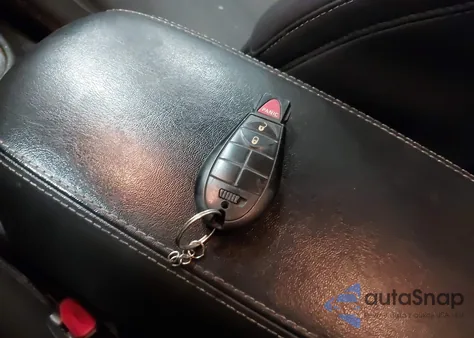 2016 Jeep Cherokee Latitude z USA, uszkodzony, nr VIN 1C4PJMCS1GW248474